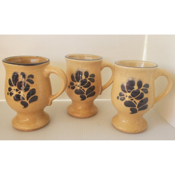 Vintage Pfaltzgraff Folk Art 10 Oz Footed Grandmug Set Of 3 Beige Blue USA - Picture 2 of 16